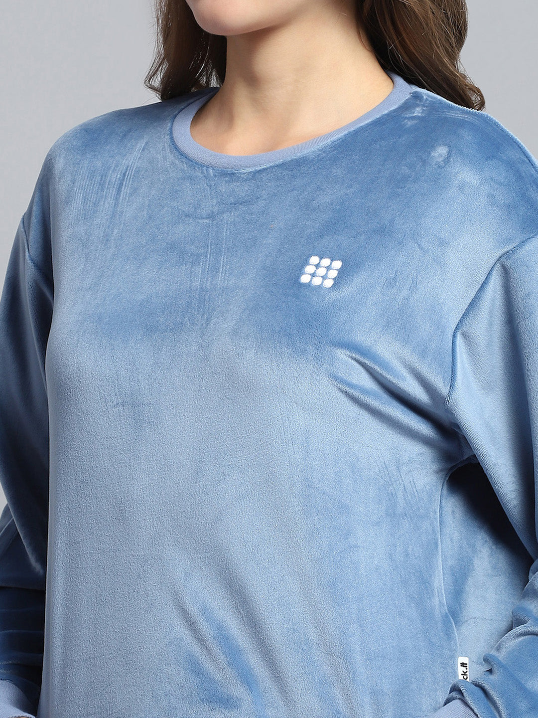 Rock.it Women Blue Solid Round Neck Full Sleeve Tracksuit