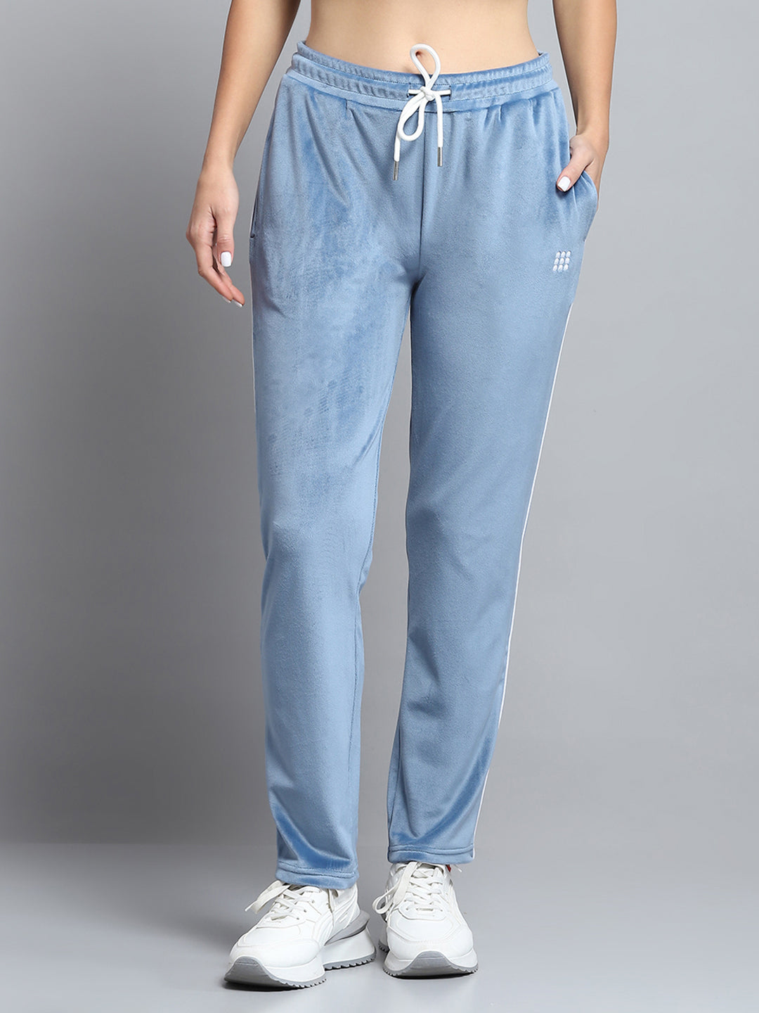 Rock.it Women Blue Solid Round Neck Full Sleeve Tracksuit