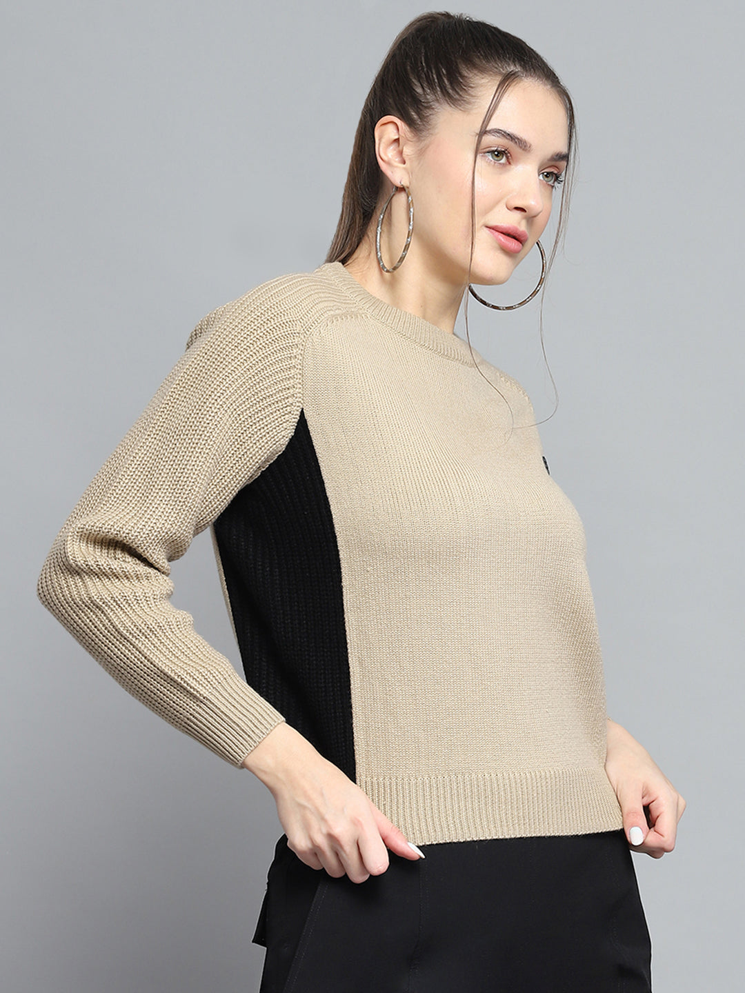 Rock.it Women Beige Solid Round Neck Full Sleeve Pullover