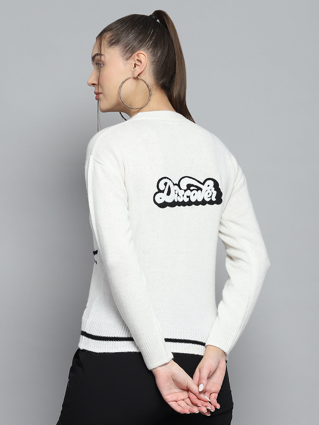 Rock.it Women White Printed V Neck Full Sleeve Pullover