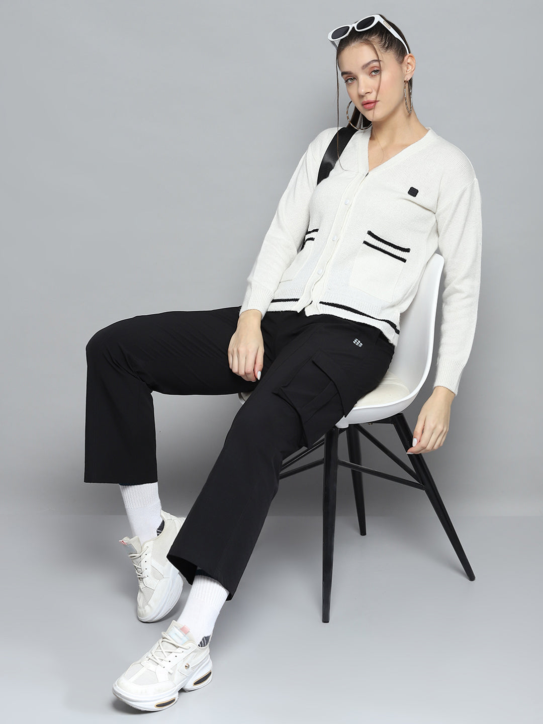 Rock.it Women White Printed V Neck Full Sleeve Pullover