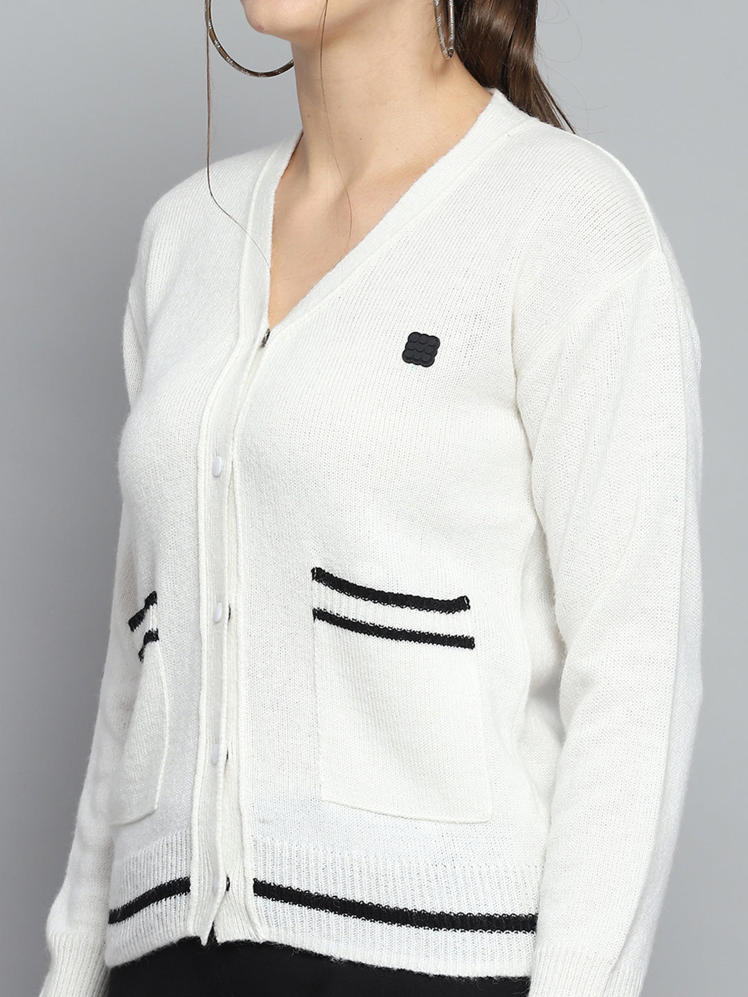 Rock.it Women White Printed V Neck Full Sleeve Pullover