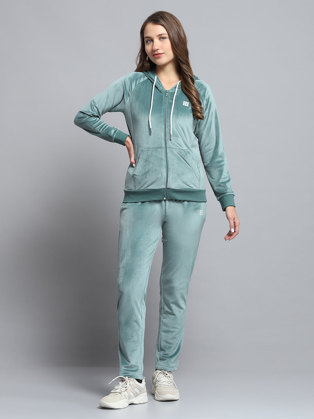 Women's Solid Hooded Sport Suit main image 1