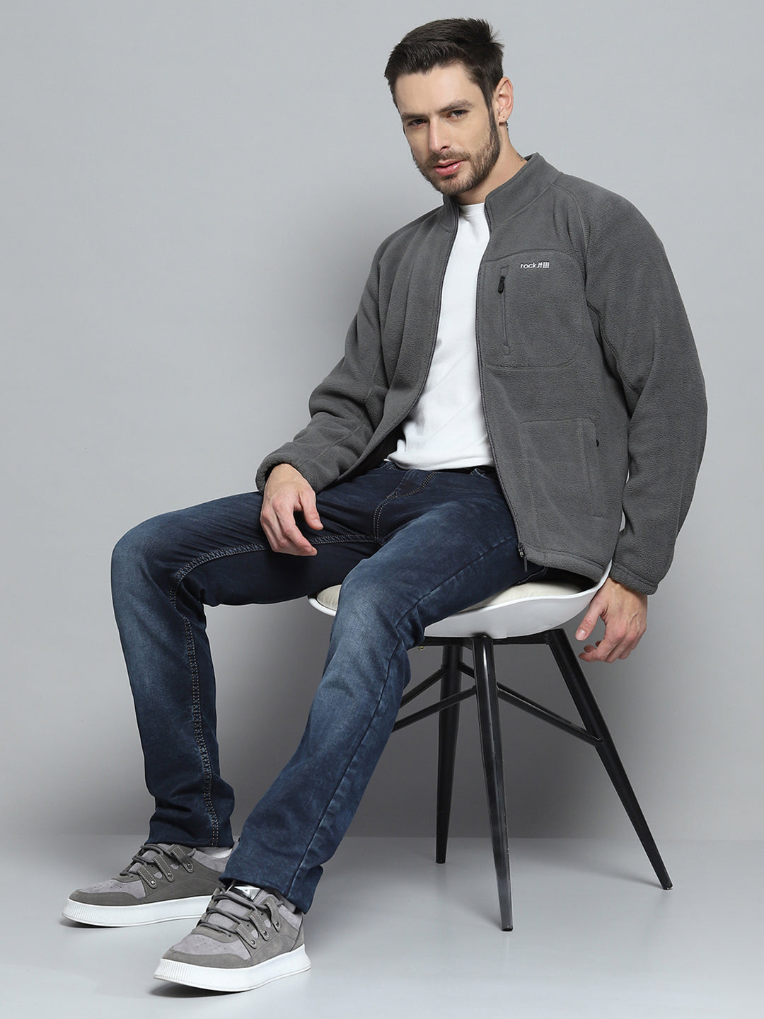 Rock.it Men Grey Solid Mock Neck Full Sleeve Sweatshirt