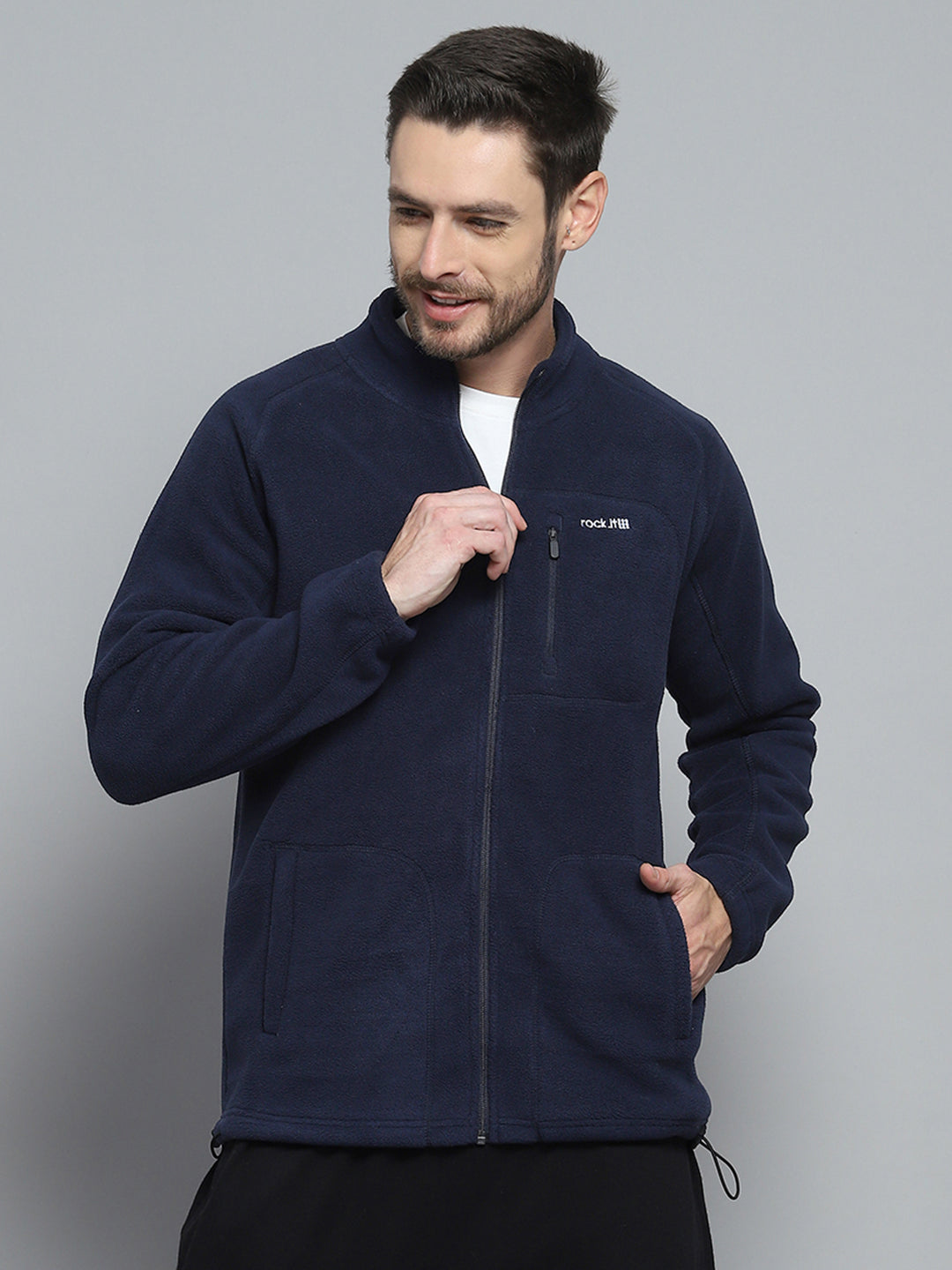 Rock.it Men Navy Blue Solid Mock Neck Full Sleeve Sweatshirt