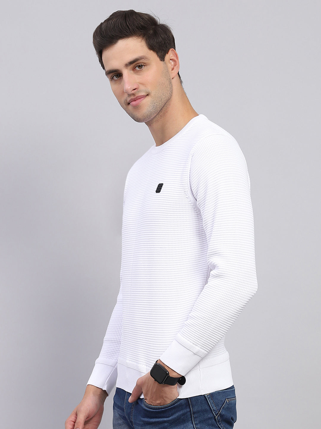 Rock.it Men White Solid Round Neck Full Sleeve Pullover