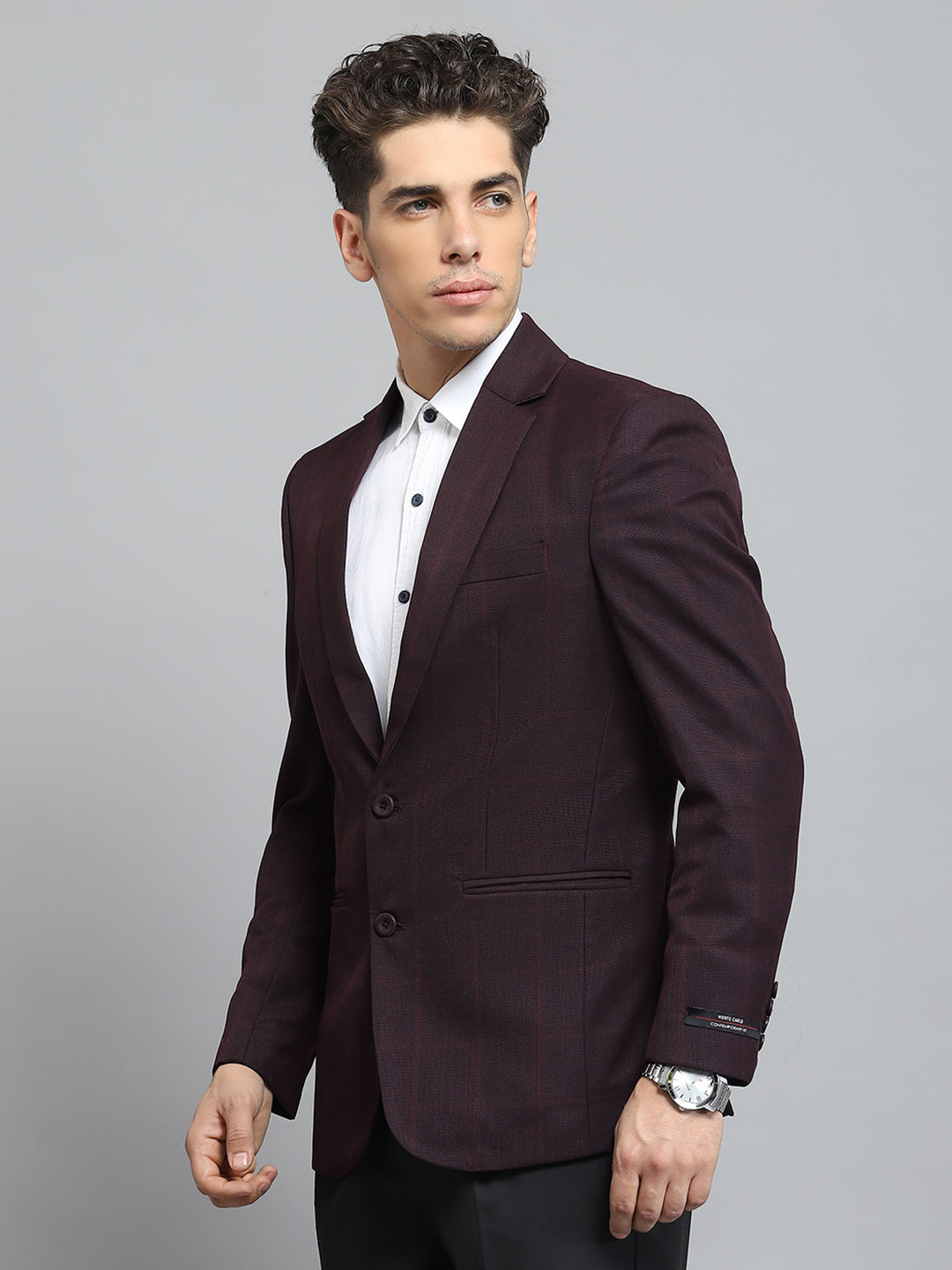 Men Maroon Solid Notch Lapel Collar Full Sleeve Blazer