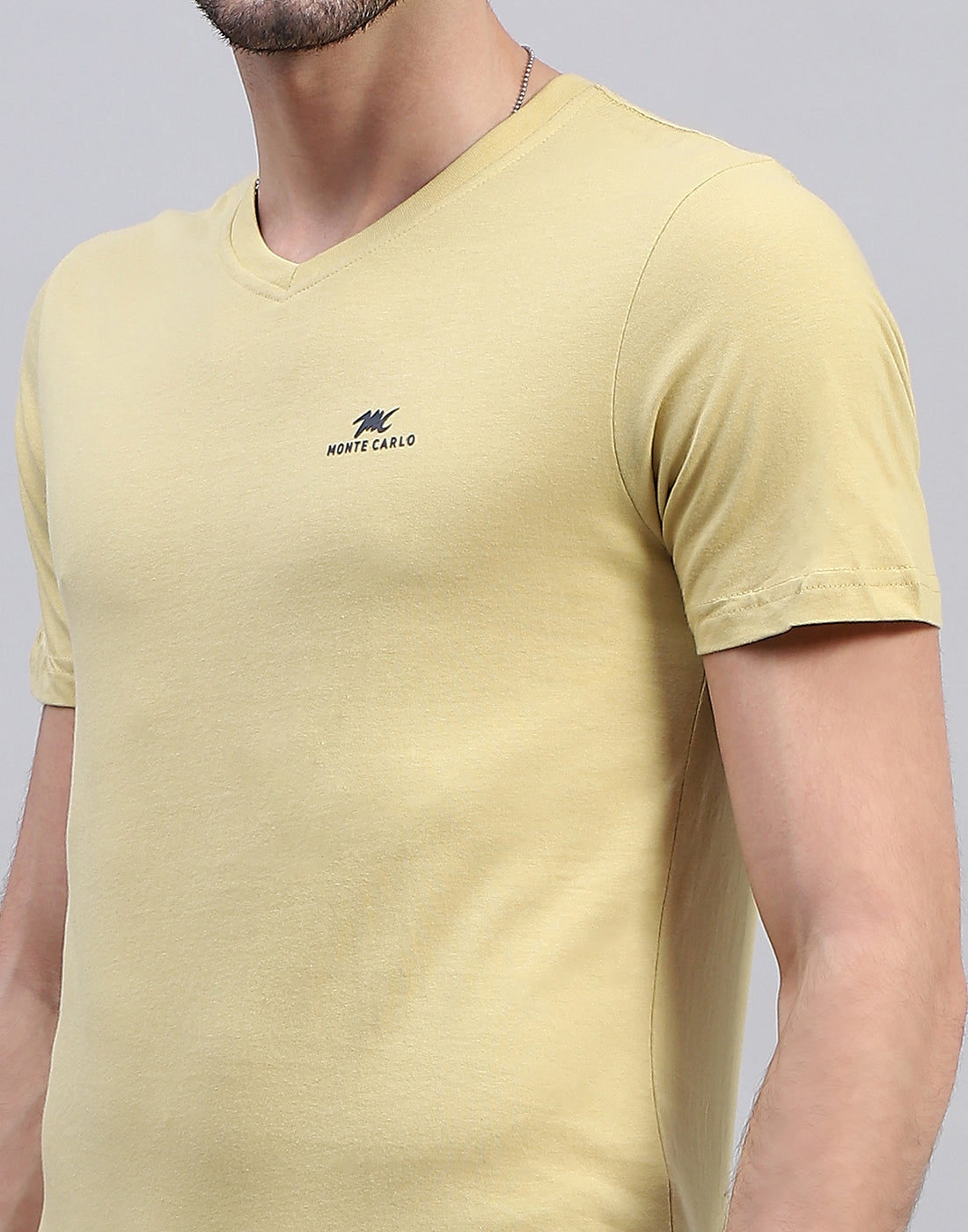 Men Multicolor Solid V Neck Half Sleeve T-Shirt (Pack of 3)