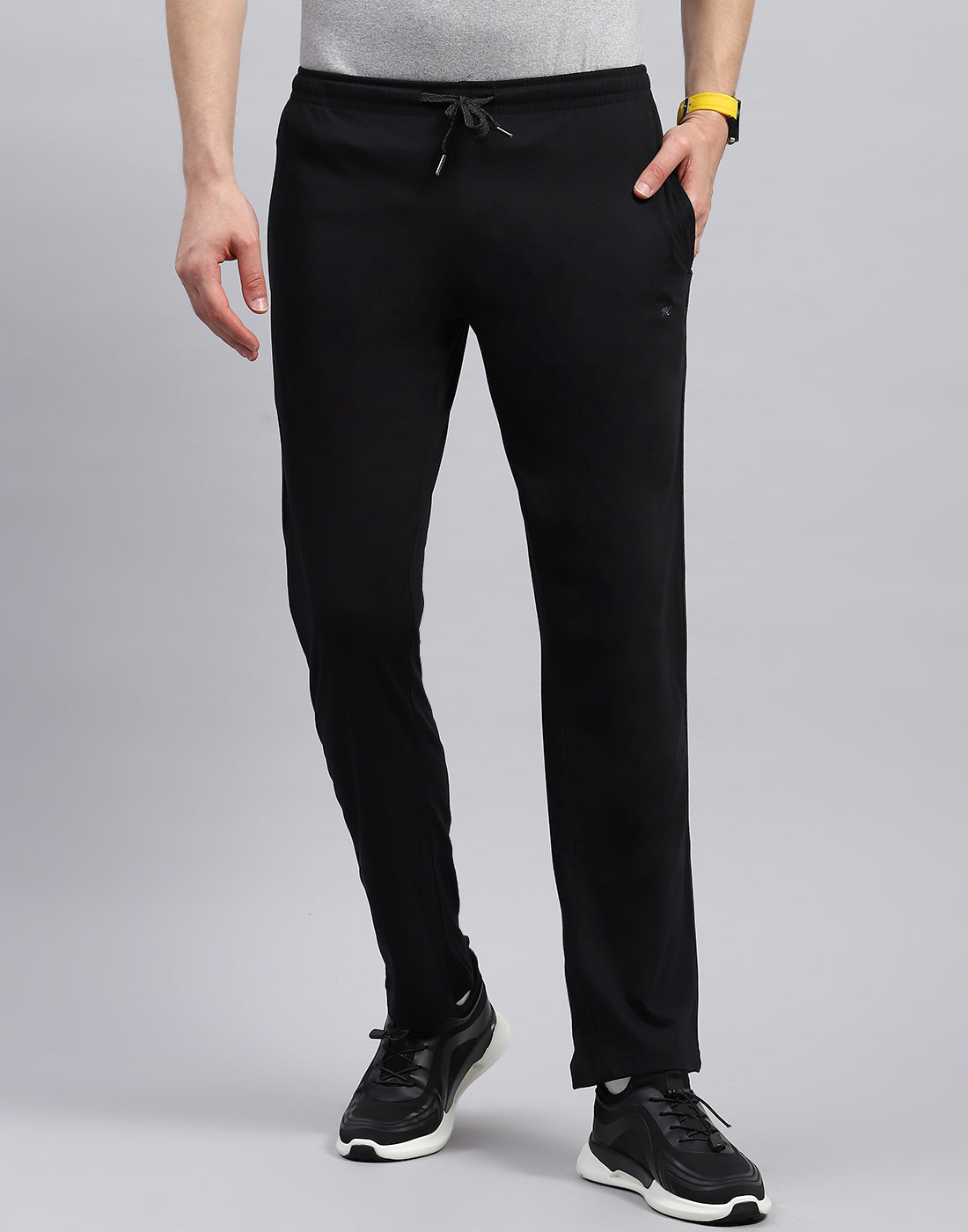 Men Black Solid Regular Fit Lower