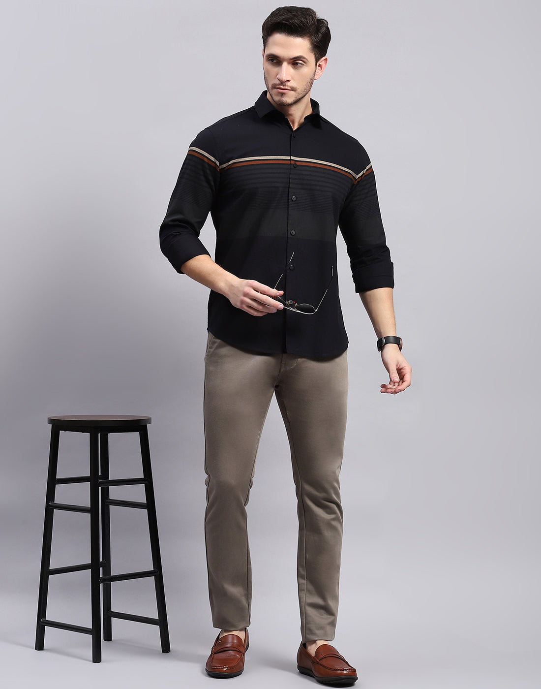 Men Black Stripe Collar Full Sleeve Shirt