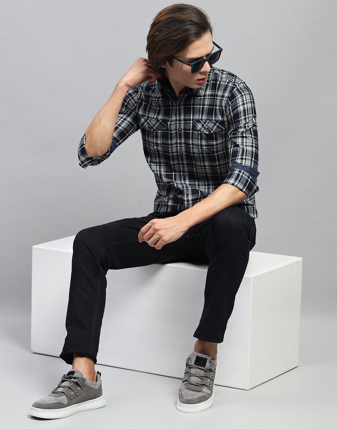 Men’s Blue & Navy Checkered Short Sleeve Shirt