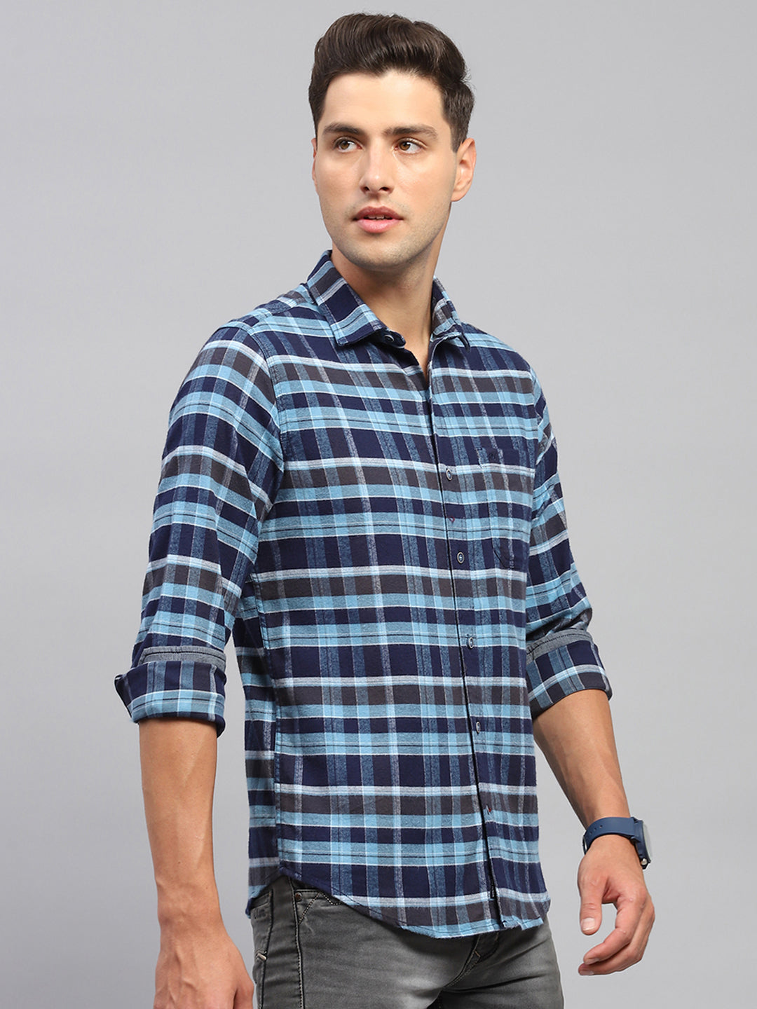 Men Blue Check Spread Collar Full Sleeve Shirt