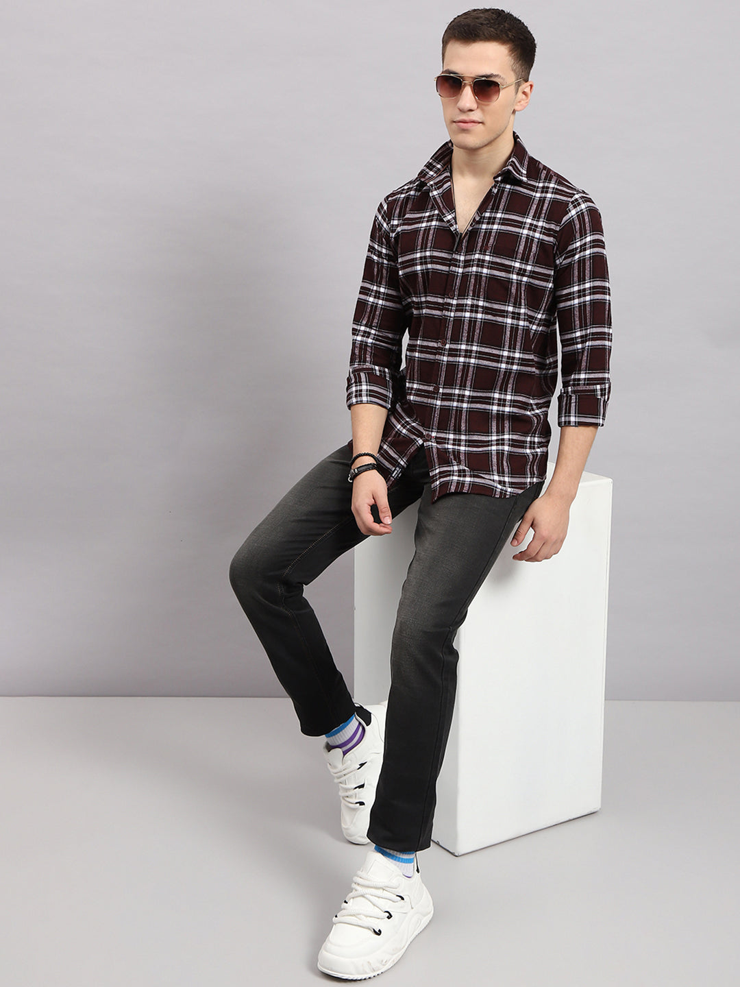 Men Maroon Check Collar Full Sleeve Shirt