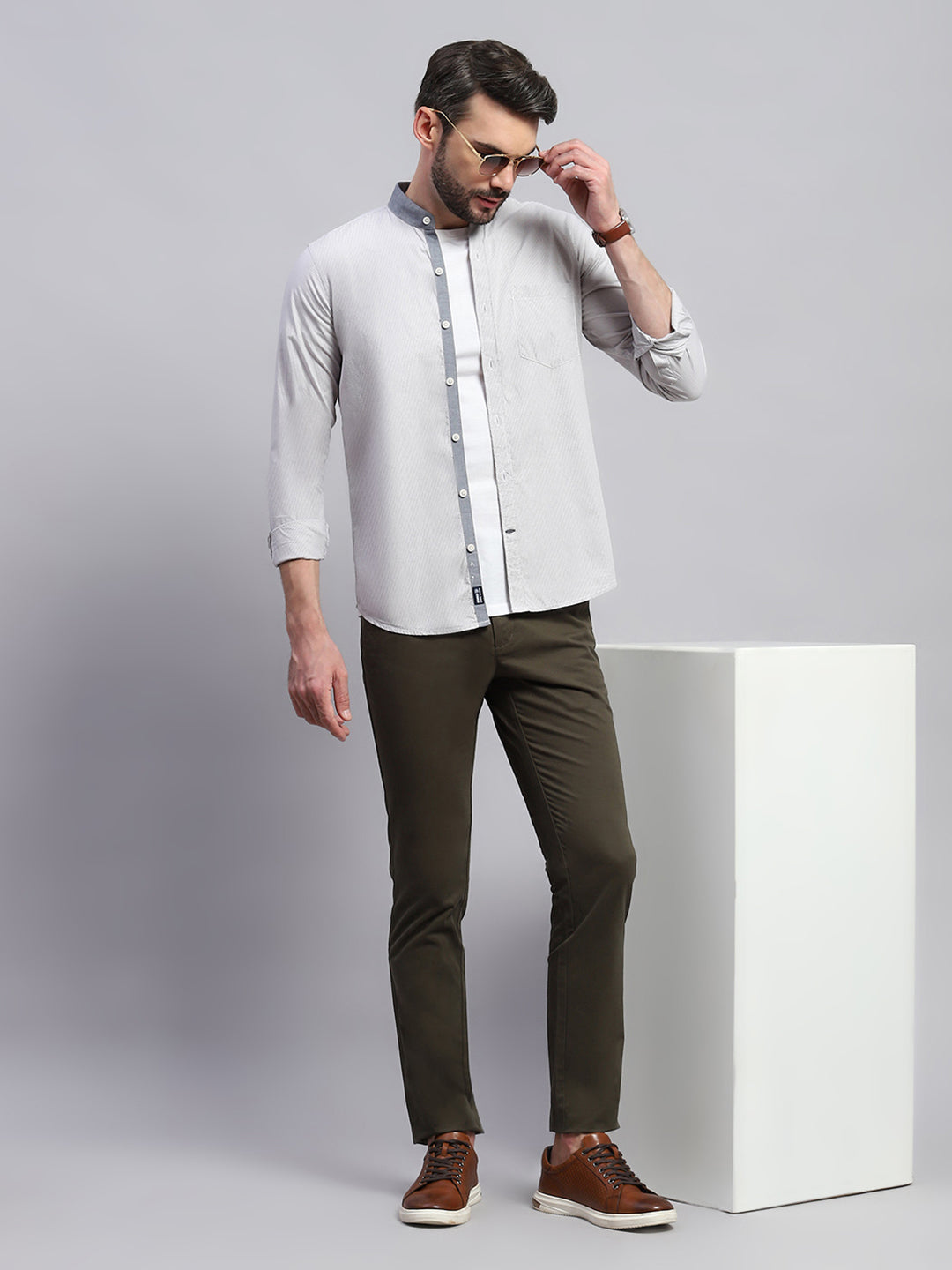 Men Grey Solid Band Collar Full Sleeve Shirt