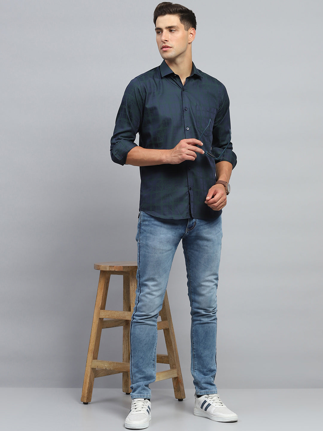 Luxuria Men Navy Blue Check Collar Full Sleeve Shirt