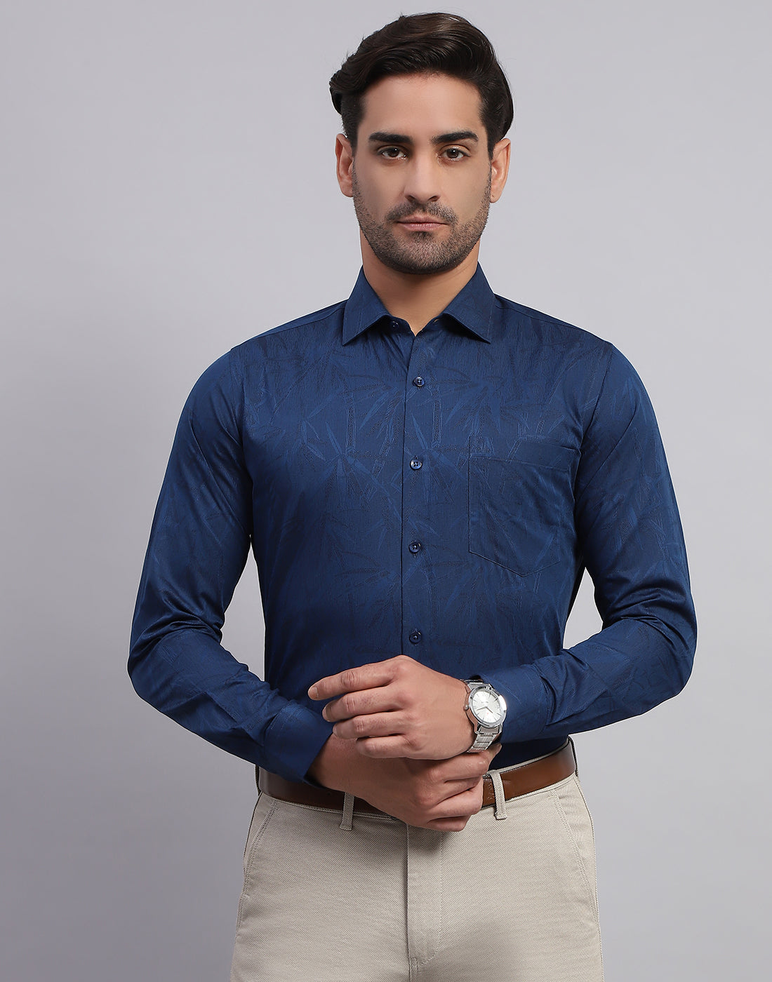 Luxuria Men Navy Blue Floral Print Collar Full Sleeve Shirt