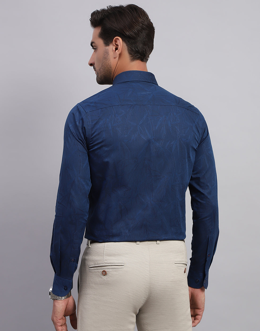 Luxuria Men Navy Blue Floral Print Collar Full Sleeve Shirt