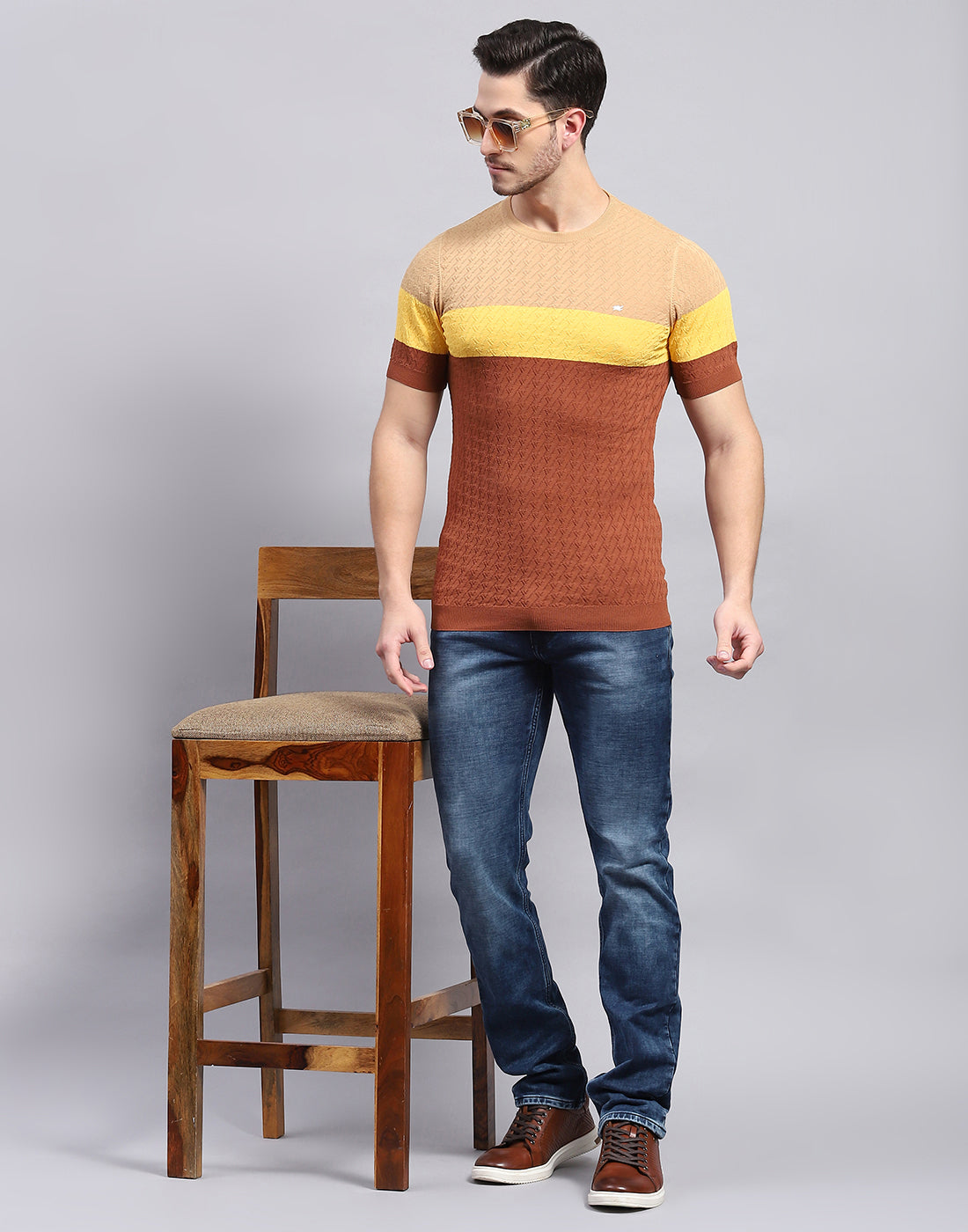 Men Rust Stripe Round Neck Half Sleeve T-Shirt