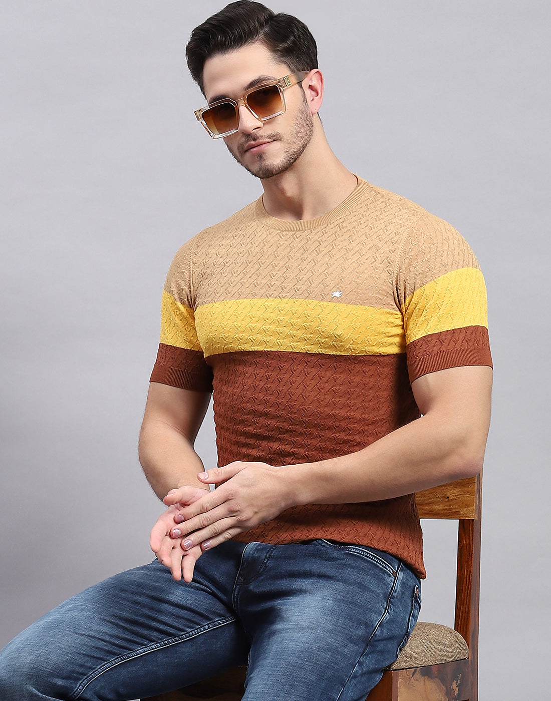 Men Rust Stripe Round Neck Half Sleeve T-Shirt
