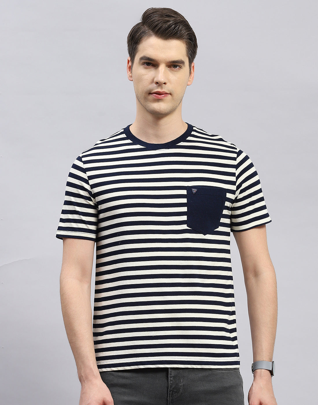 Men Navy Blue Stripe Round Neck Half Sleeve T-Shirt