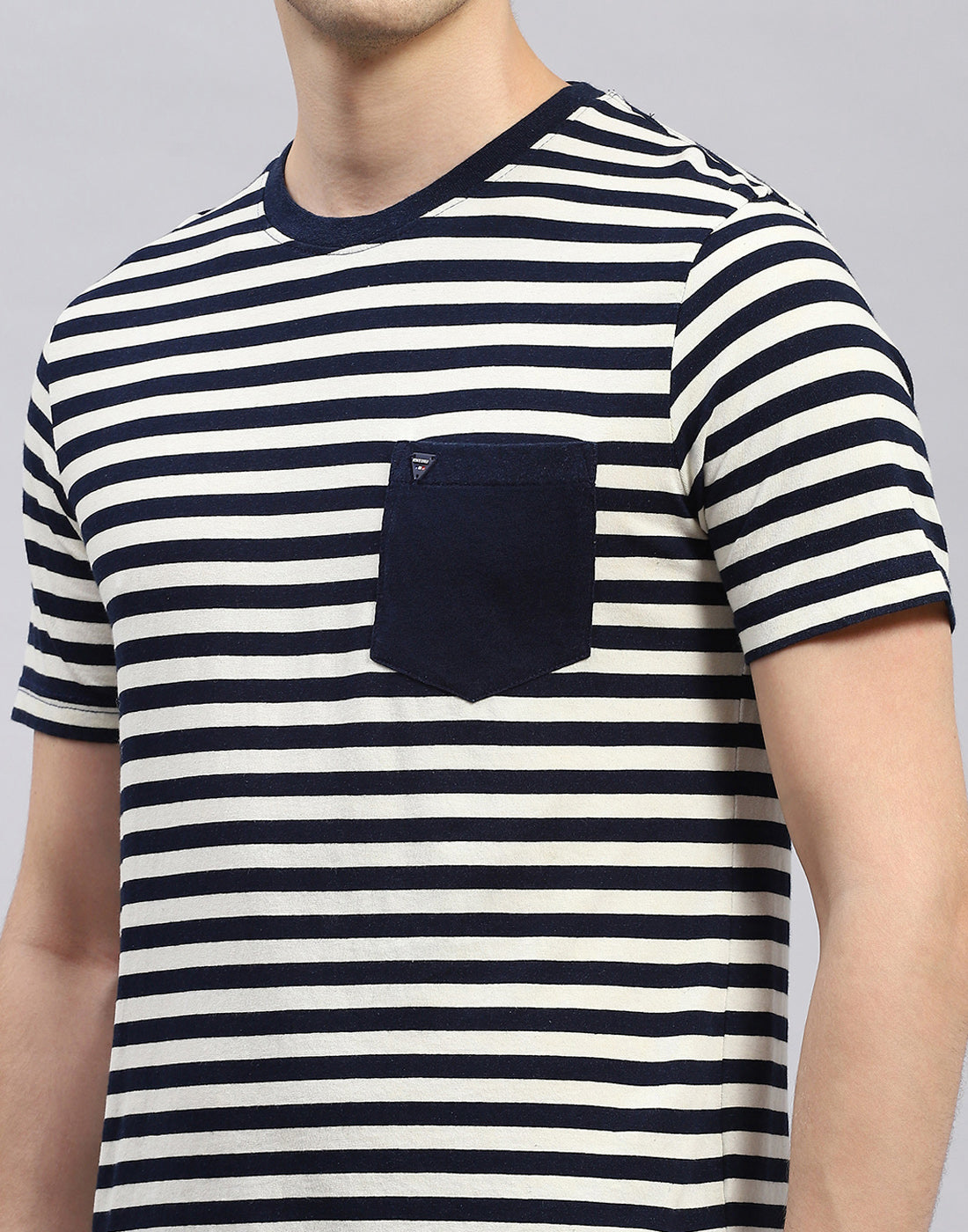 Men Navy Blue Stripe Round Neck Half Sleeve T-Shirt