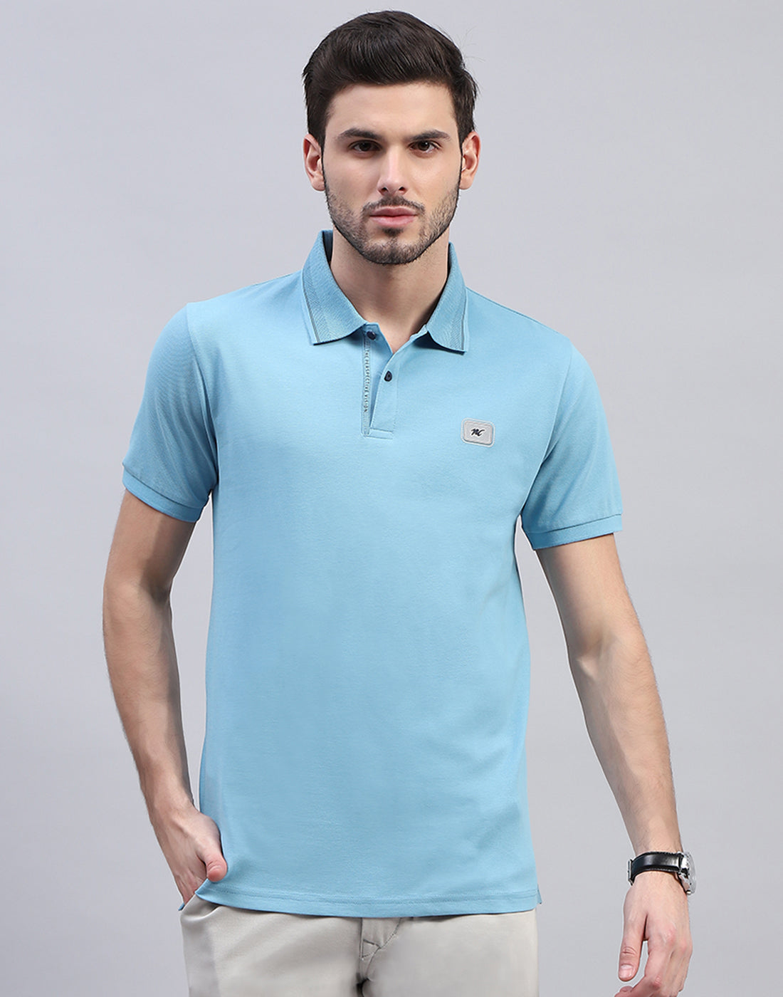 Buy Men Sky Blue Solid Polo Collar Half Sleeve T-Shirt Online in