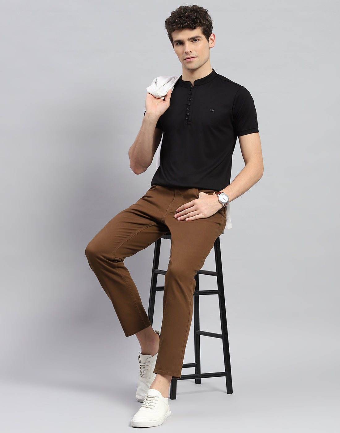 Men Black Solid Mandarin Neck Half Sleeve T-Shirt