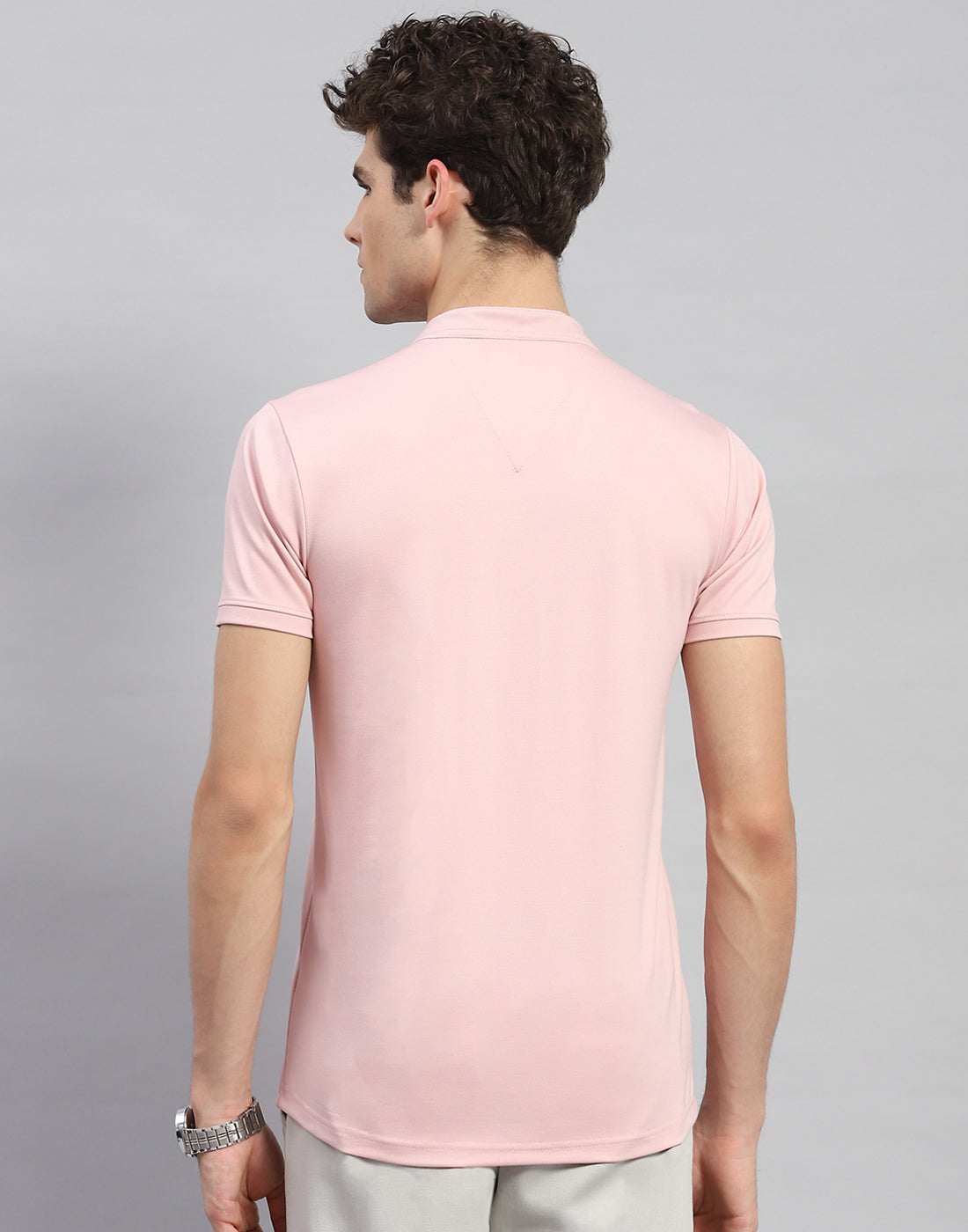 Men Pink Solid Mandarin Neck Half Sleeve T-Shirt