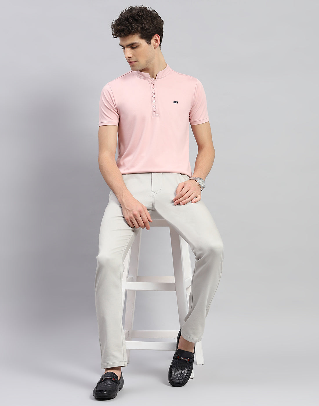 Men Pink Solid Mandarin Neck Half Sleeve T-Shirt