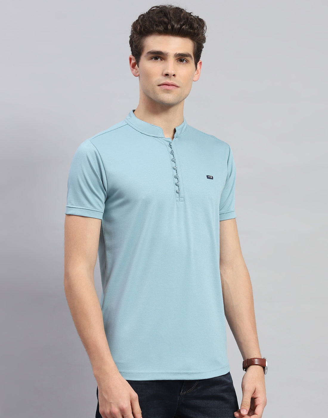 Men Sky Blue Solid Mandarin Neck Half Sleeve T-Shirt