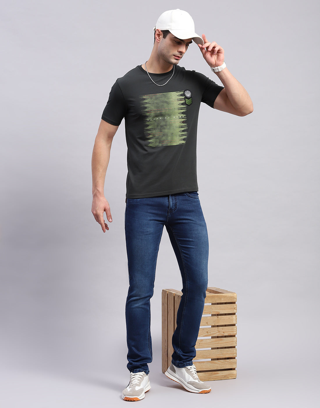 Men Olive Printed Round Neck Half Sleeve T-Shirt