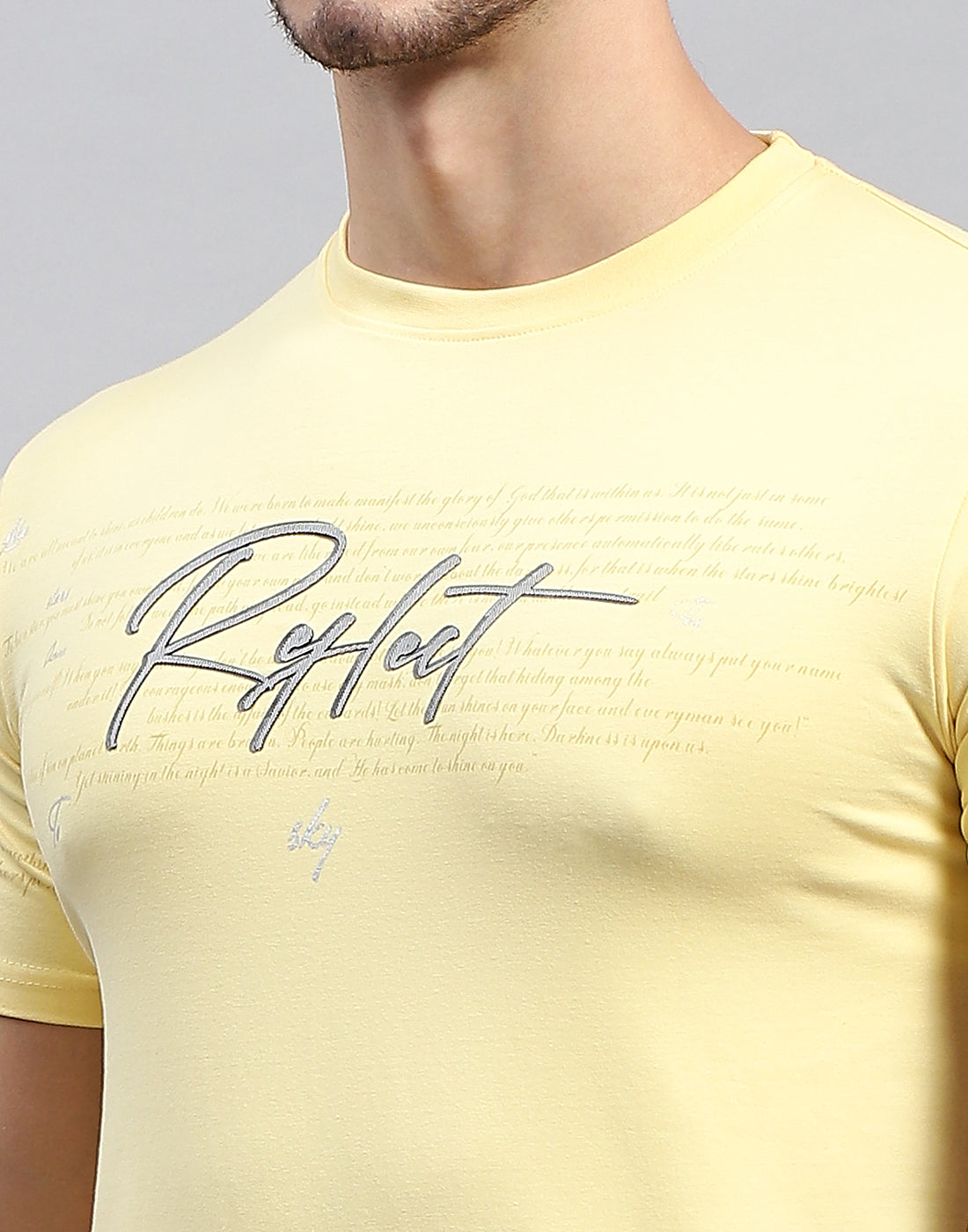 Men Yellow Printed Round Neck Half Sleeve T-Shirt