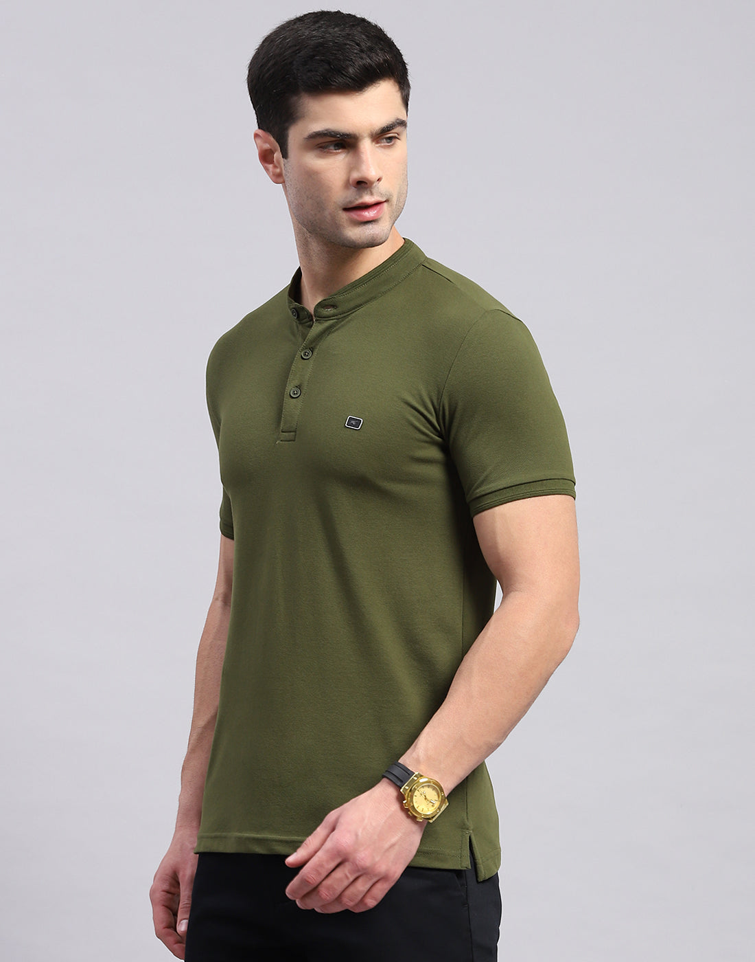Men Olive Printed Mandarin Collar Half Sleeve T-Shirt