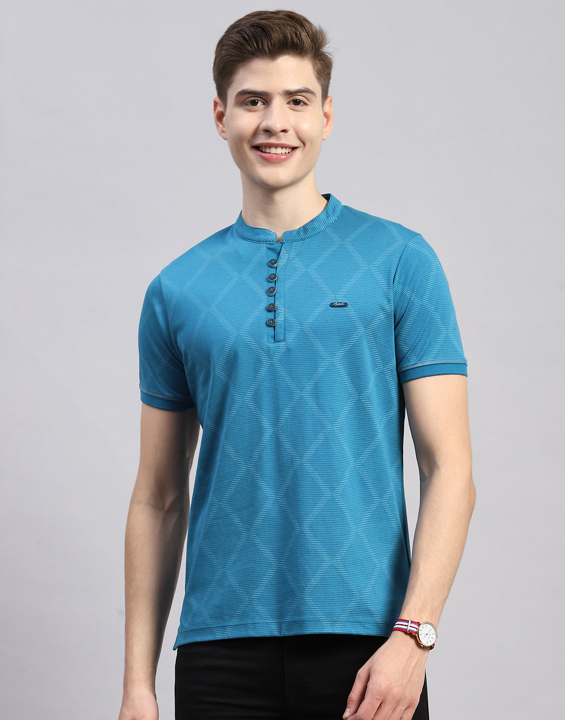 Men Blue Printed Mandarin Neck Half Sleeve T-Shirt - Main Image