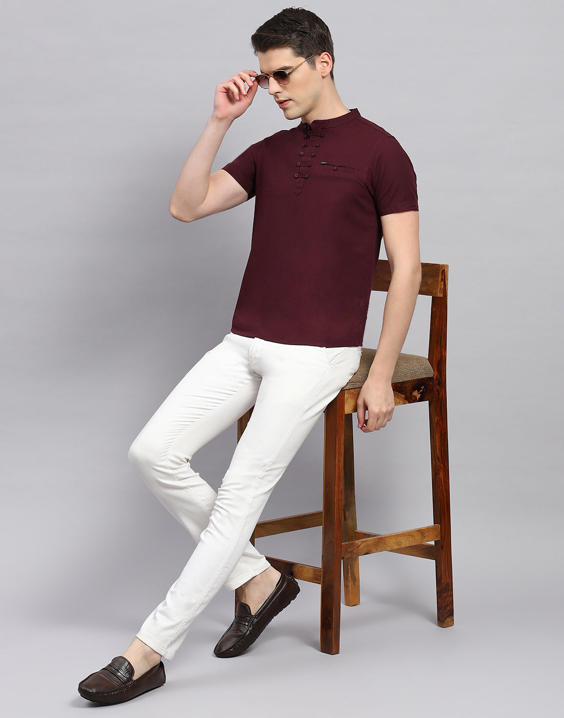 Men Maroon Solid Band Collar Half Sleeve T-Shirt