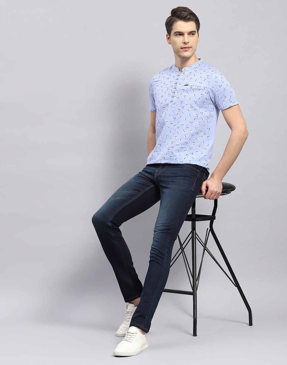 Men Sky Blue Printed Band Collar Half Sleeve T-Shirt
