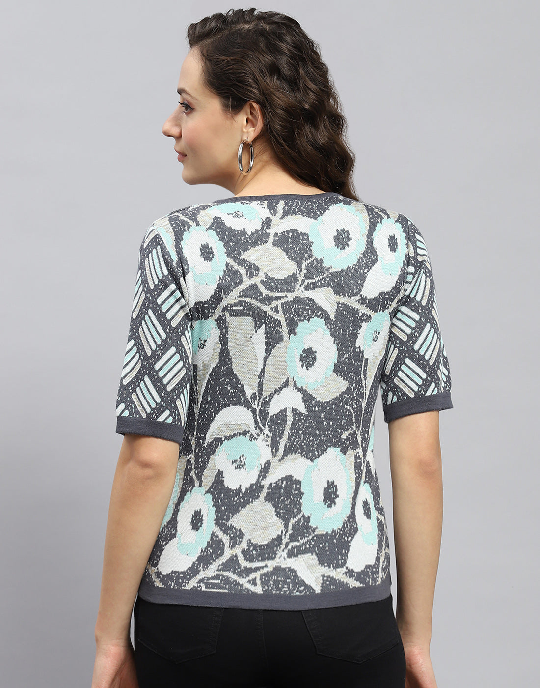 Women Grey Printed Round Neck Half Sleeve Top