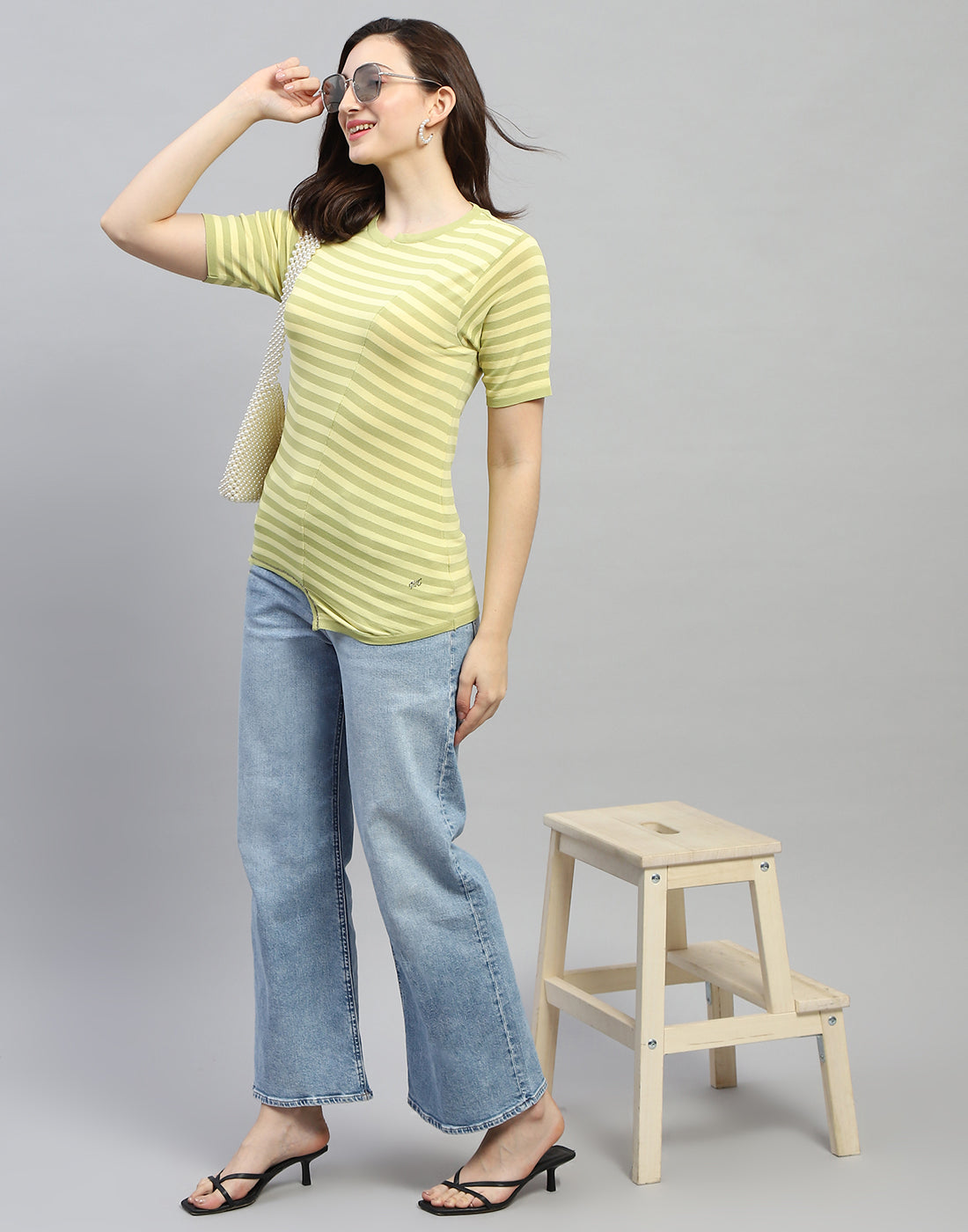 Women Yellow Stripe Round Neck Half Sleeve Top