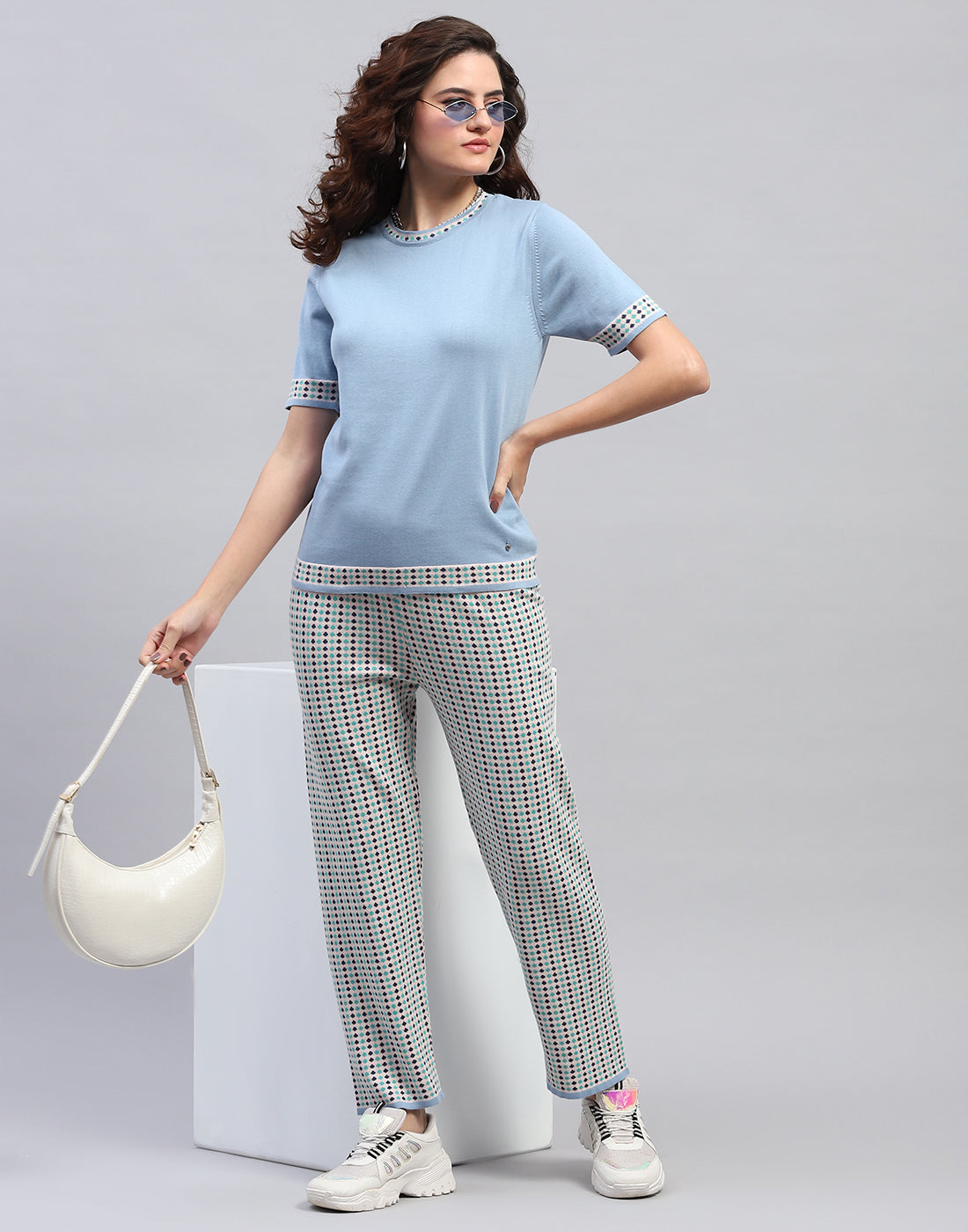 Women Sky Blue Jaquard Round Neck Half Sleeve Cords Set