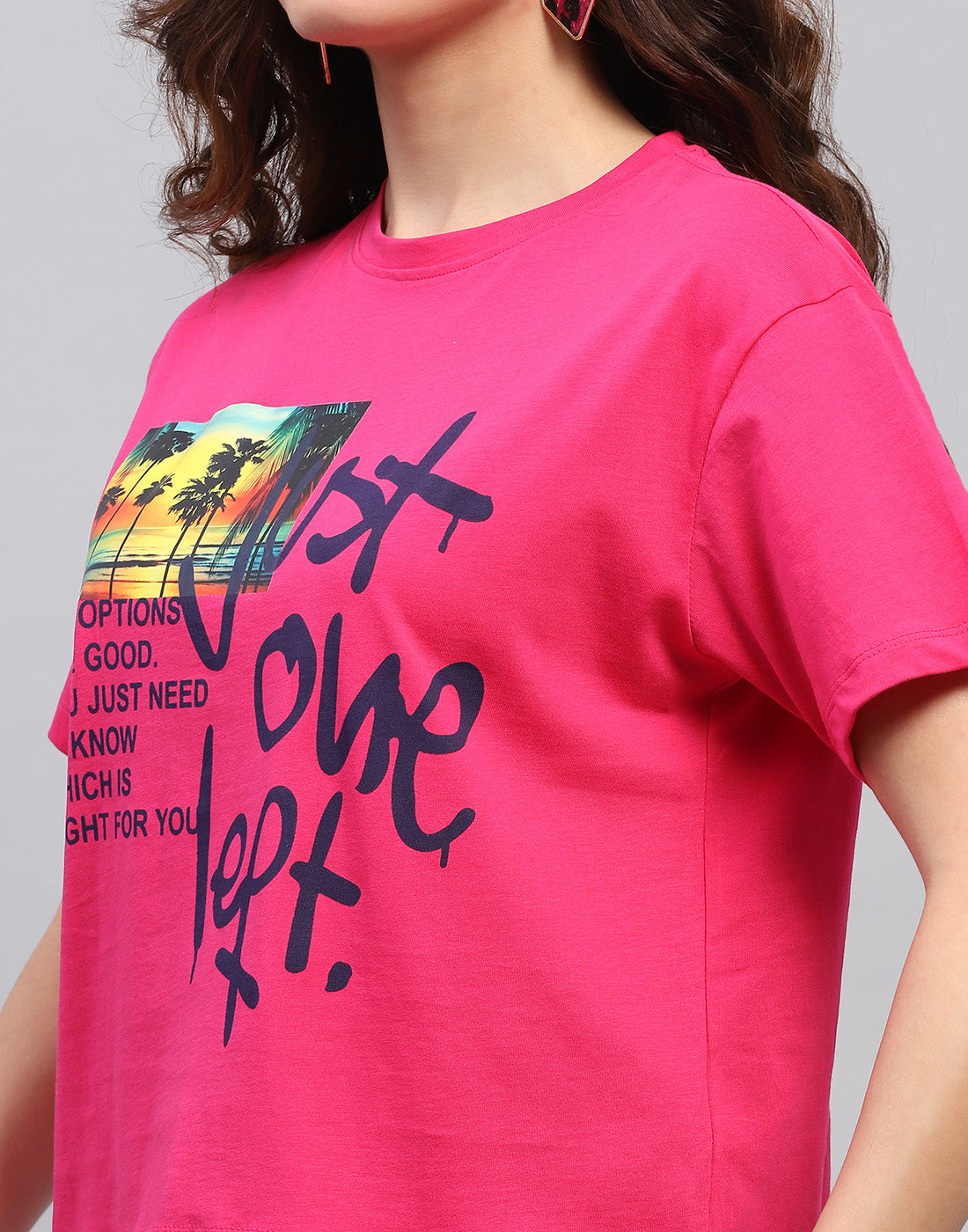 Women Magenta Printed Round Neck Half Sleeve Top