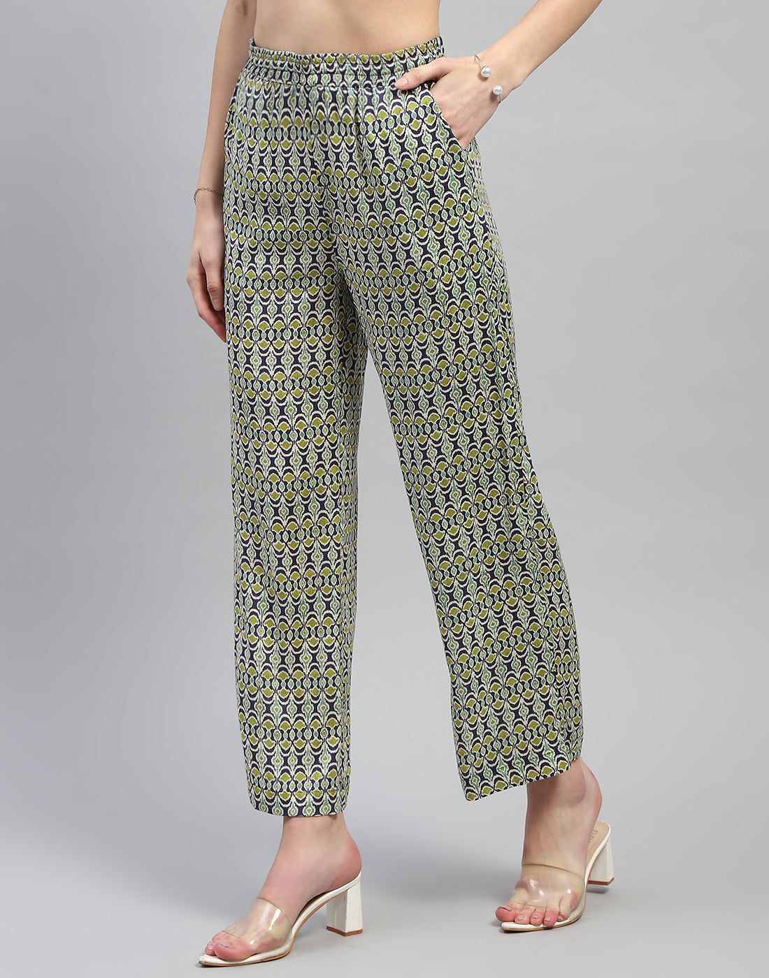 Women Green Printed Collar Neck 3/4 Sleeve Lower Set