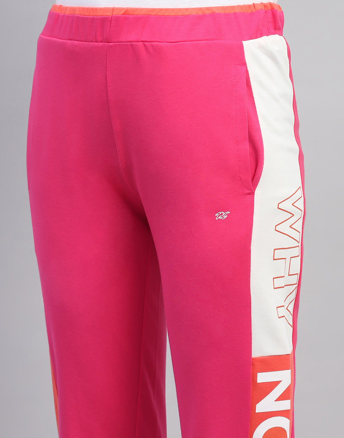 Women Magenta Colourblocked Regular Fit Lower