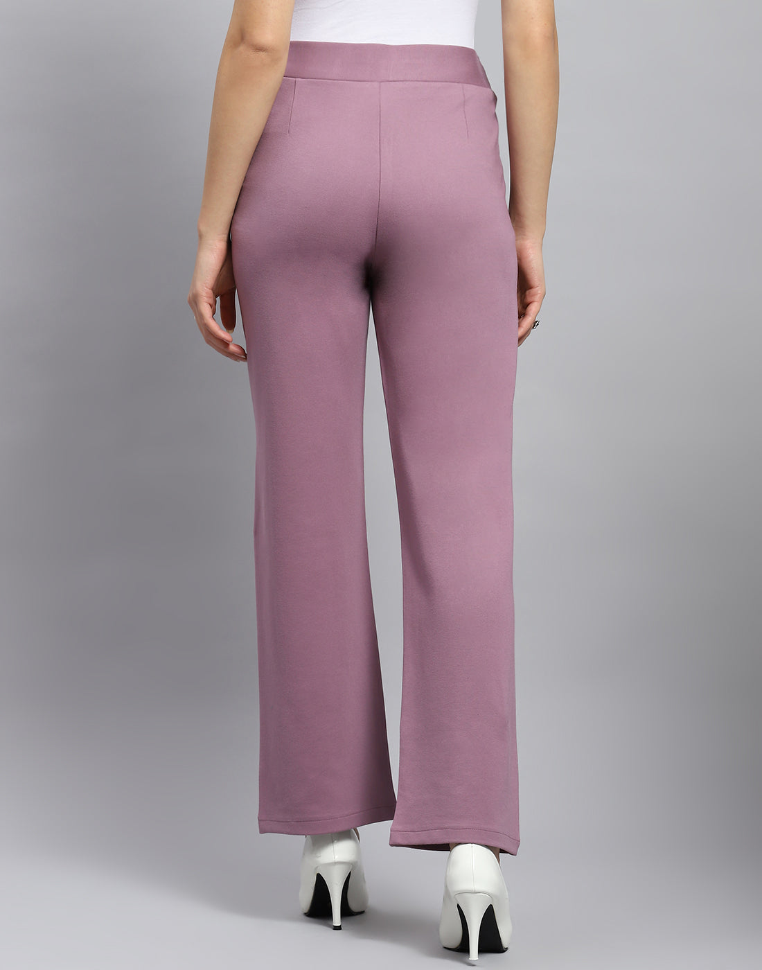 Women Mauve Solid Regular Fit Trouser