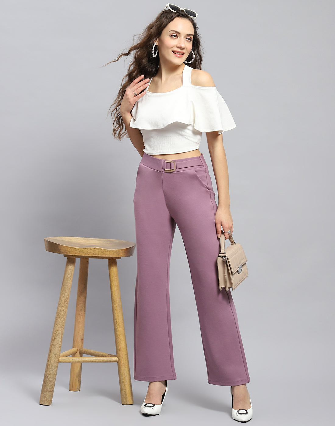 Women Mauve Solid Regular Fit Trouser
