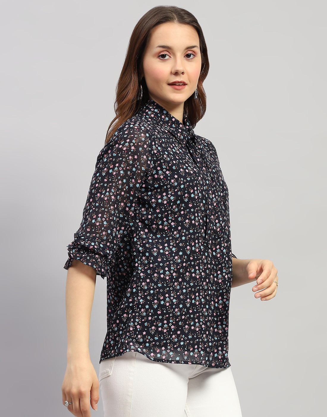 Women Navy Blue Floral Print Collar Neck 3/4 Sleeve Top