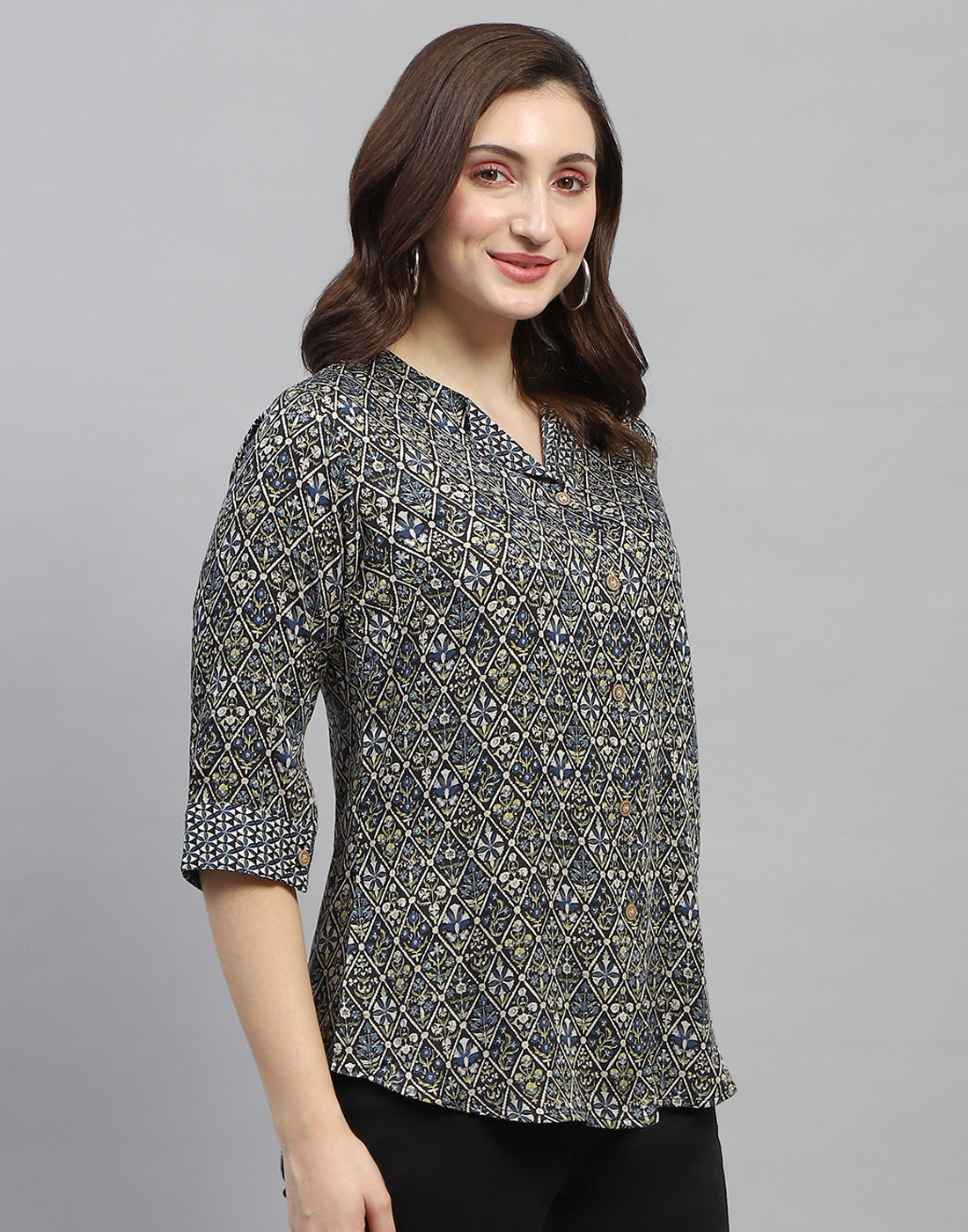 Women Green Printed Collar Neck 3/4 Sleeve Top