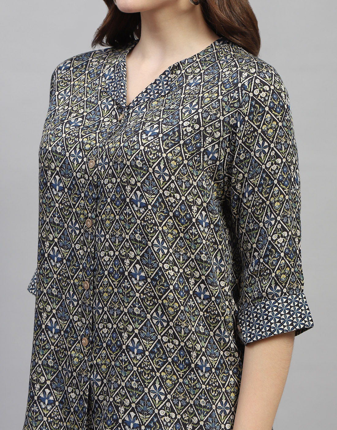 Women Green Printed Collar Neck 3/4 Sleeve Top