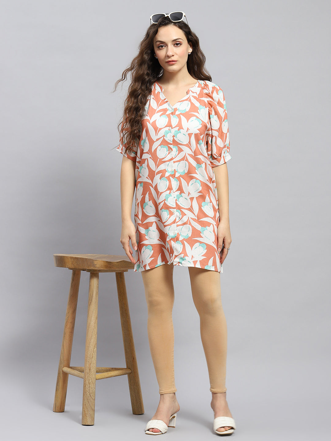 Women Peach Printed Mandarin Collar Tunic