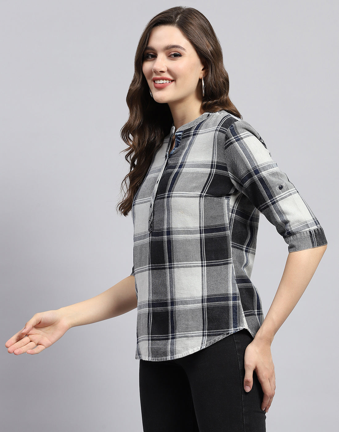 Women Blue Check Mandarin Neck Half Sleeve Top