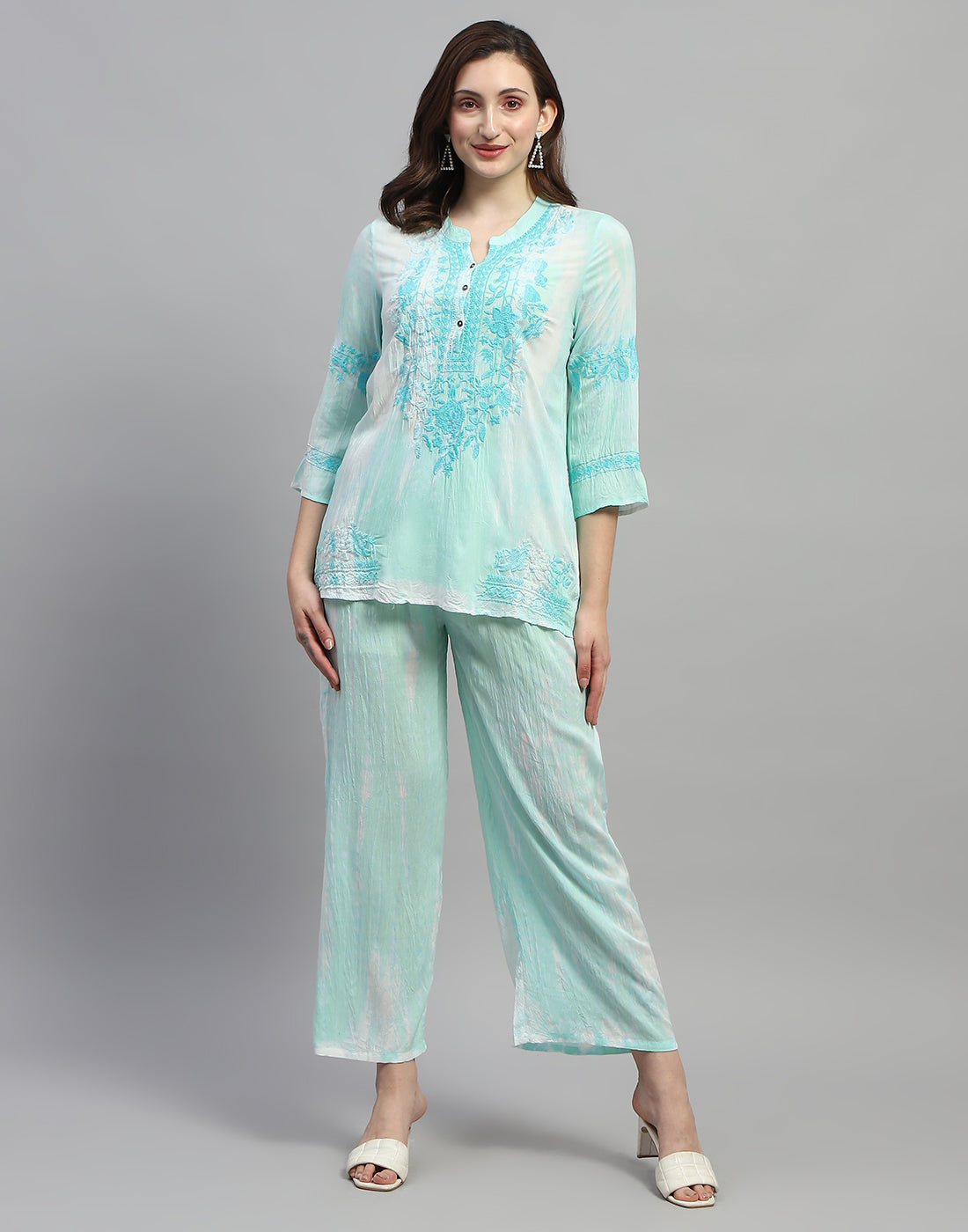 Women Aqua Blue Embroidered V Neck 3/4 Sleeve Cords Set
